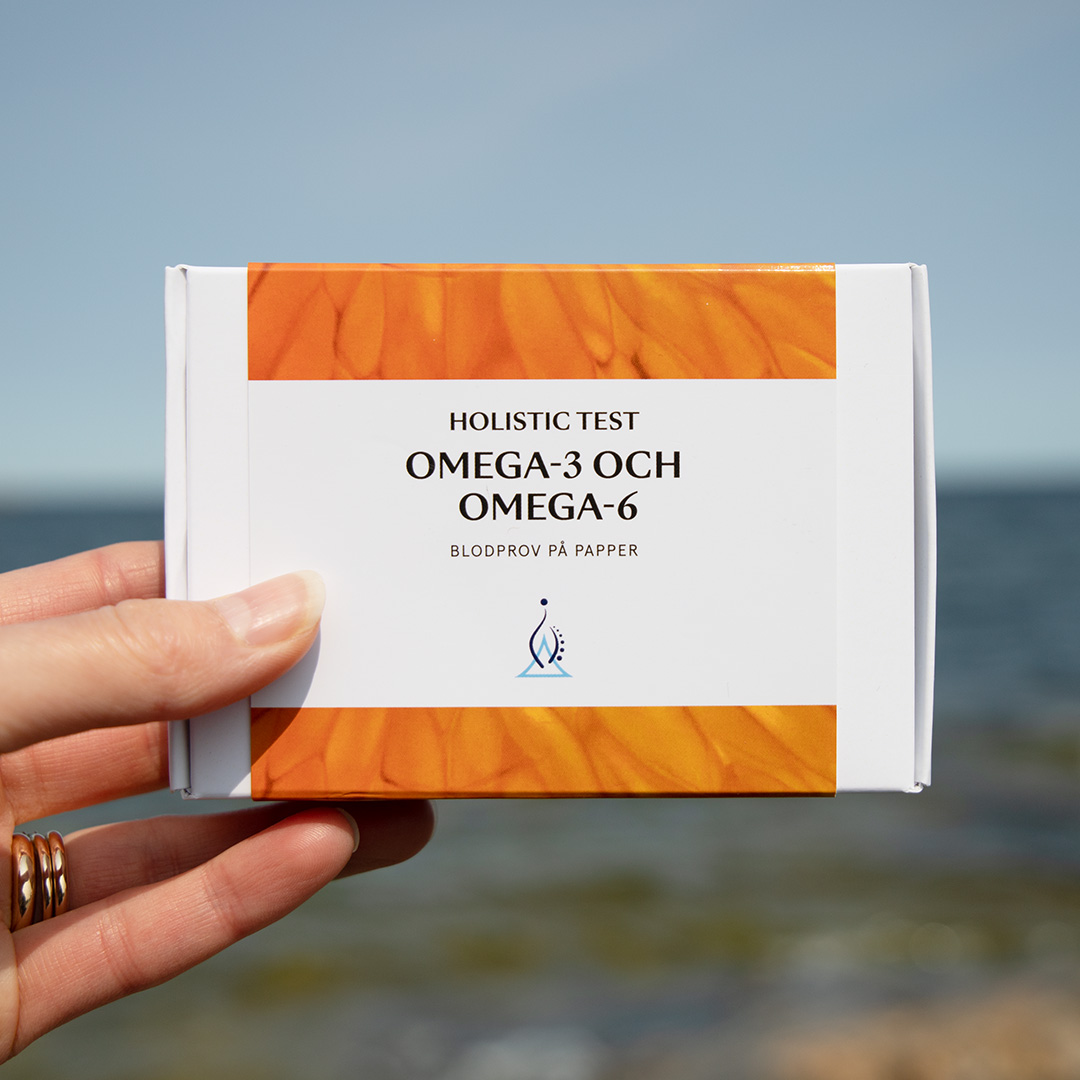 Hand som håller hälsotest